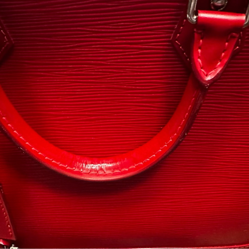 Louis Vuitton Carmin Epi Leather Alma PM Bag - Picture 4 of 13